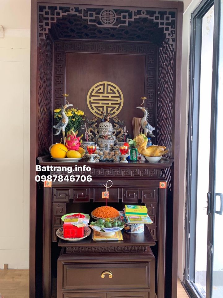 Đồ thờ gốm sứ Bát Tràng