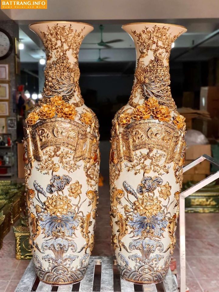 Lộc Bình Men Rạn Đắp Nổi Chữ  Phúc – Lộc – Thọ