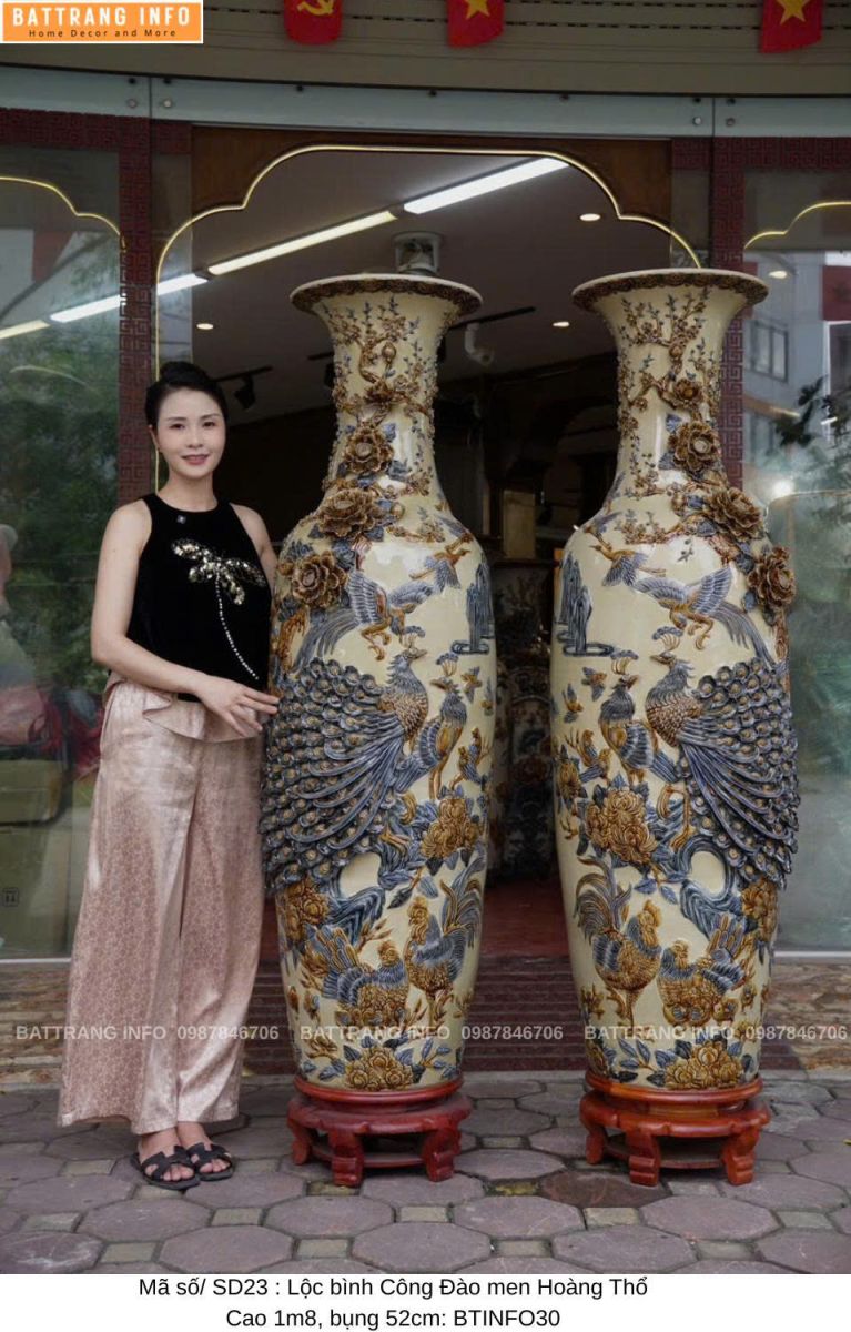 Lộc Bình Công Đào Men Hoàng Thổ Đắp Nổi Cao 1m8