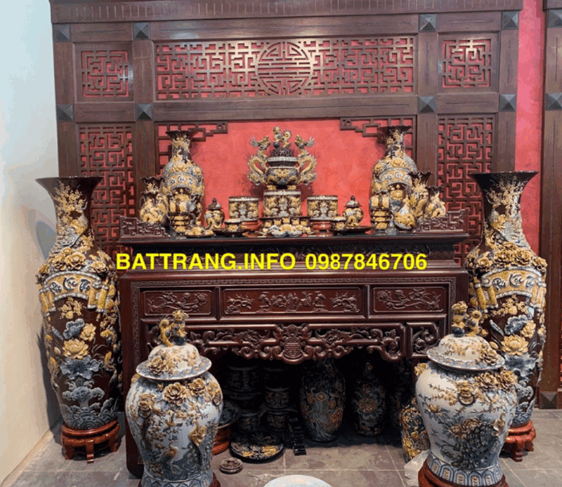 Đồ thờ gốm sứ men rạn đắp nổi
