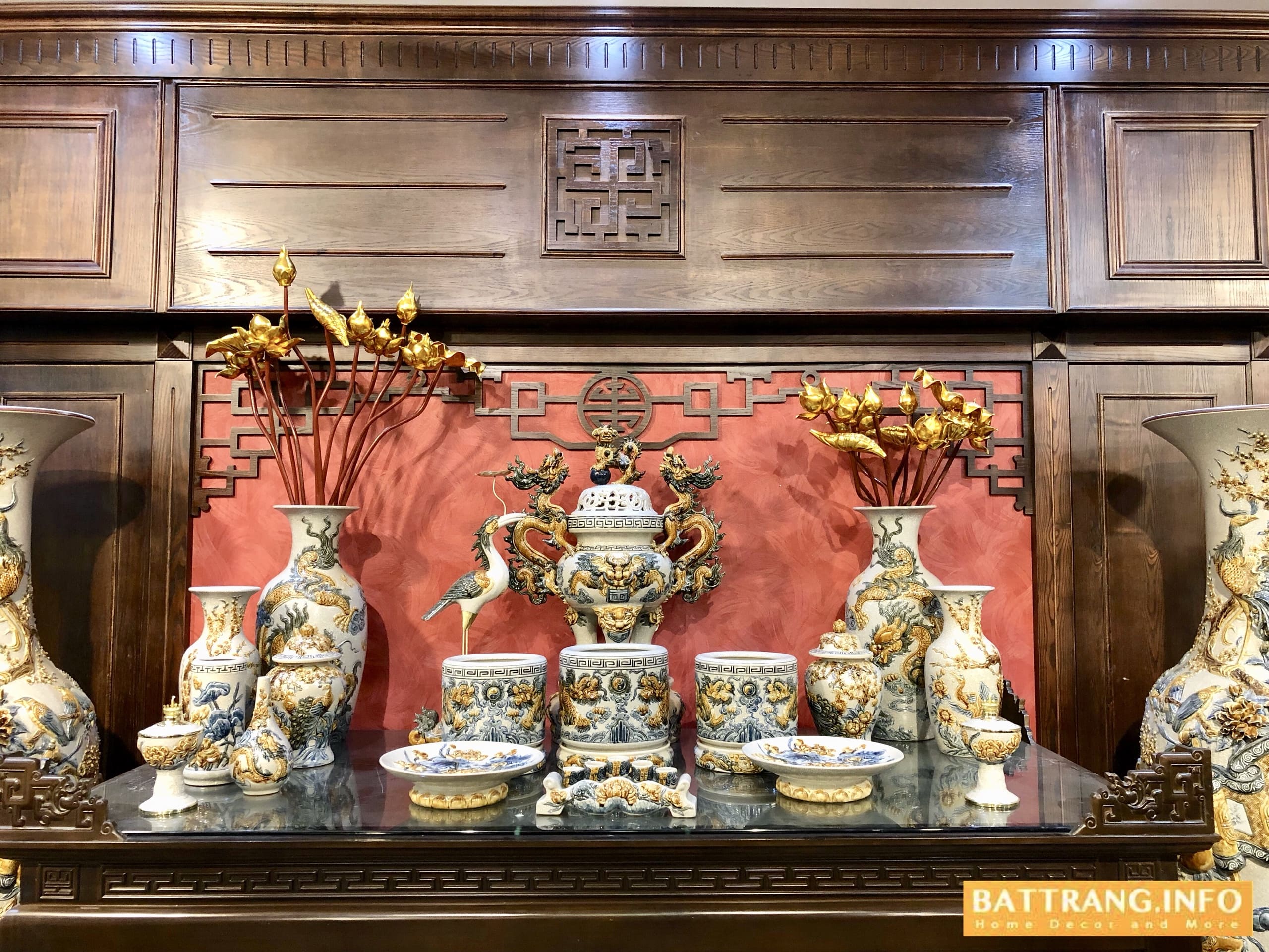 Bát hương gốm sứ Bát Tràng
