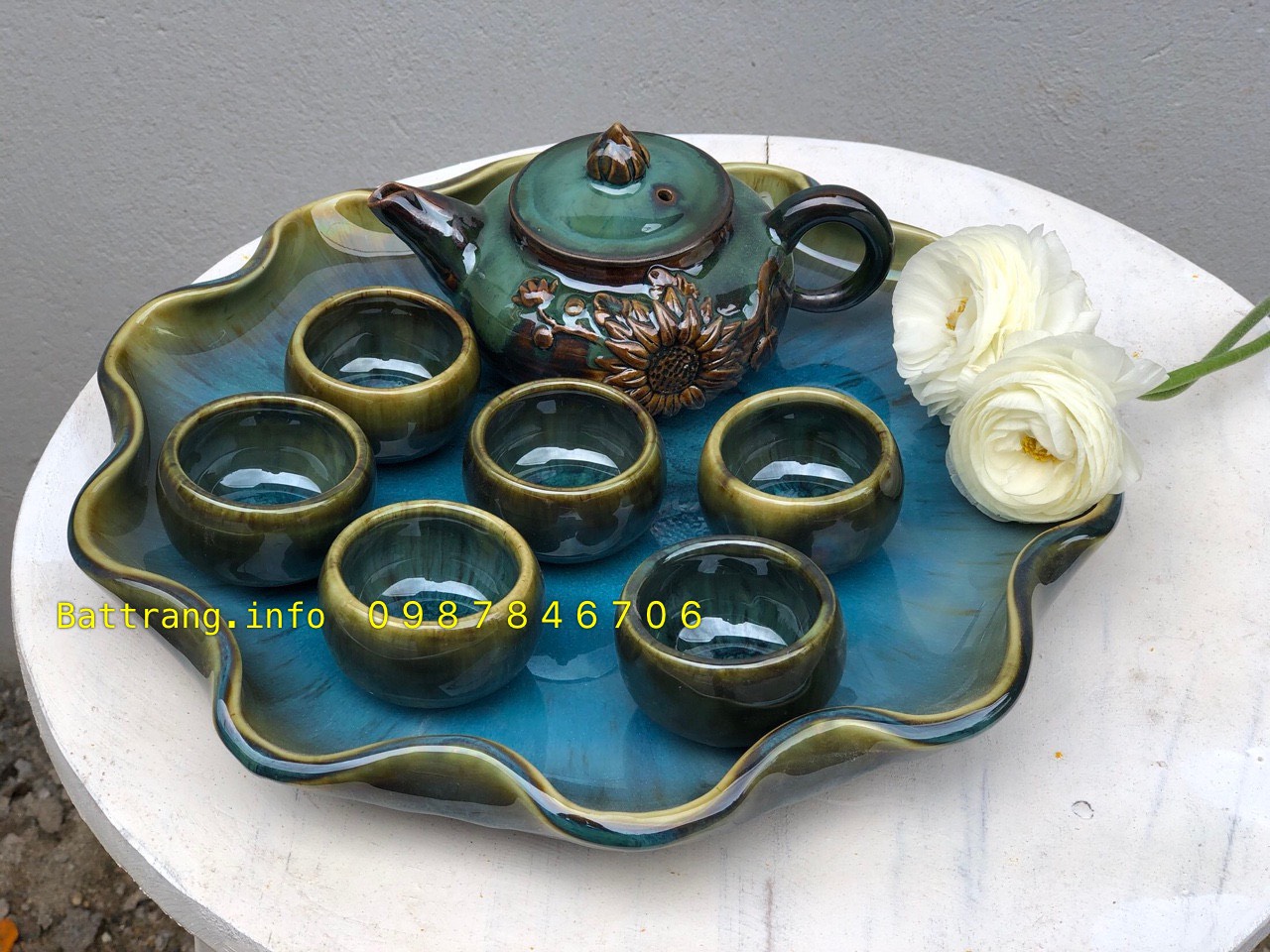 Gợi Ý Những Món Quà Từ Gốm Sứ Bát Tràng Tặng Thầy Cô Giáo Ngày 20/11