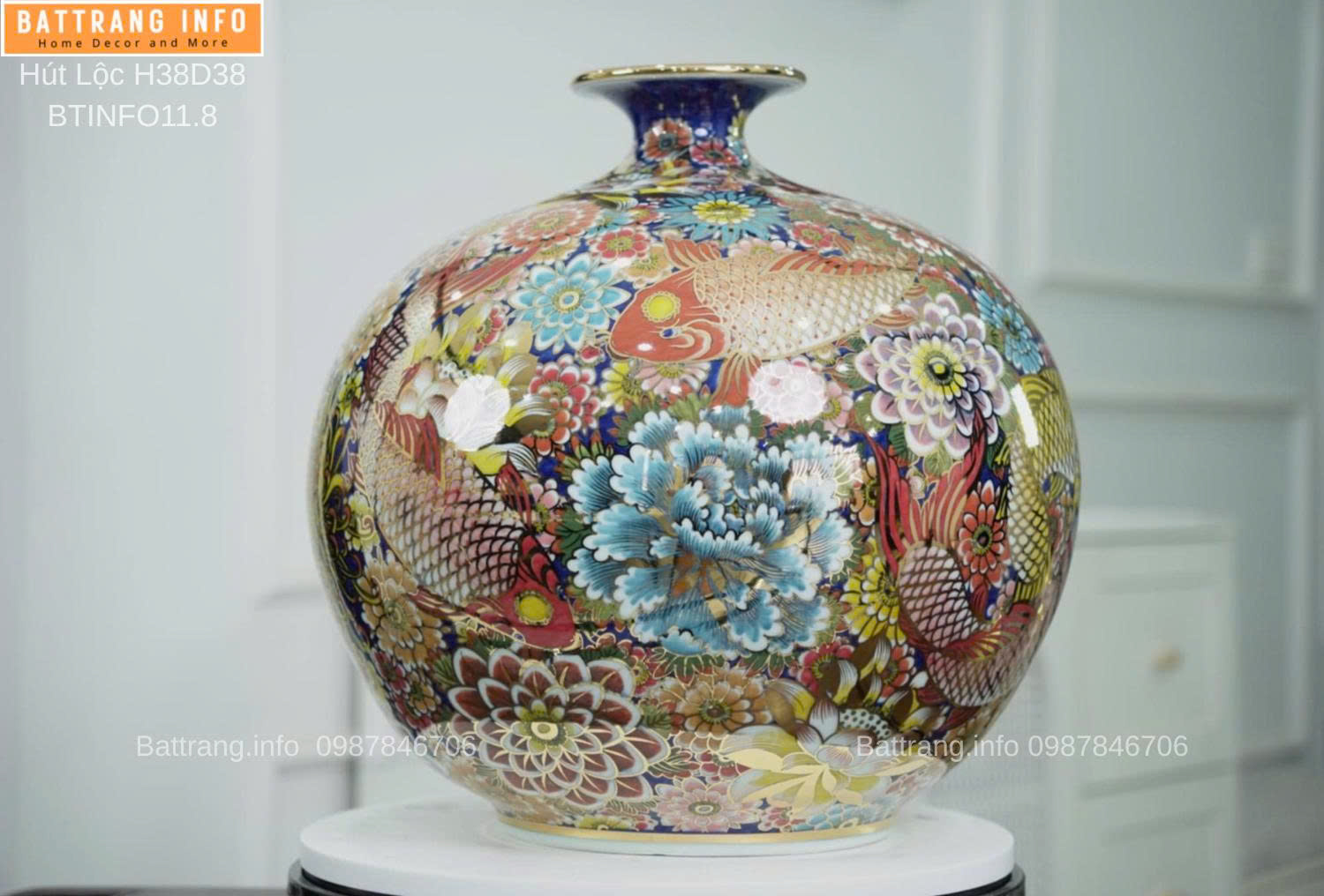 BÌNH HÚT TÀI LỘC CÁ HOA VẼ VÀNG CAO 38CM