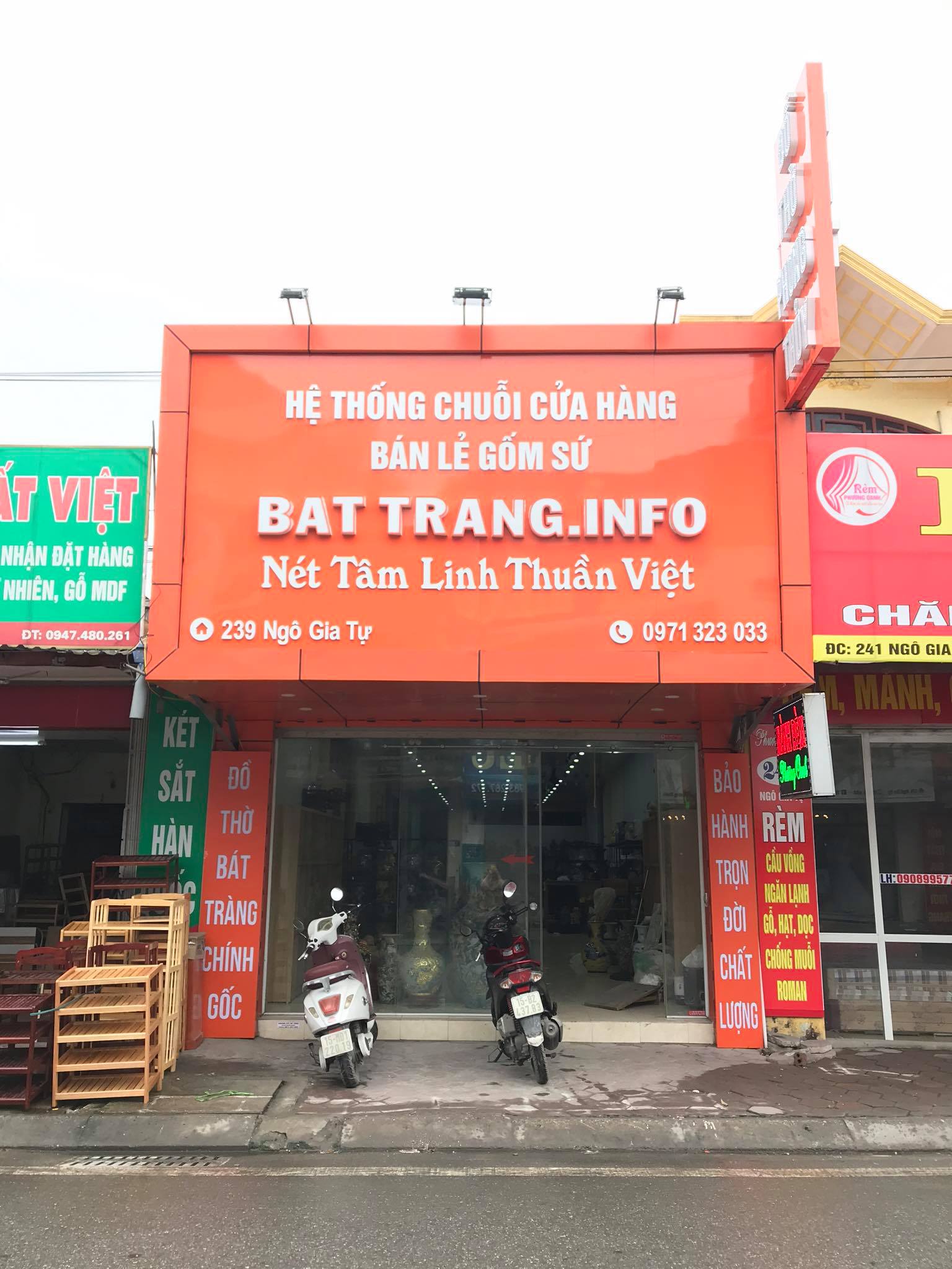 Cửa hàng gốm sứ Bát Tràng ở Hải Phòng