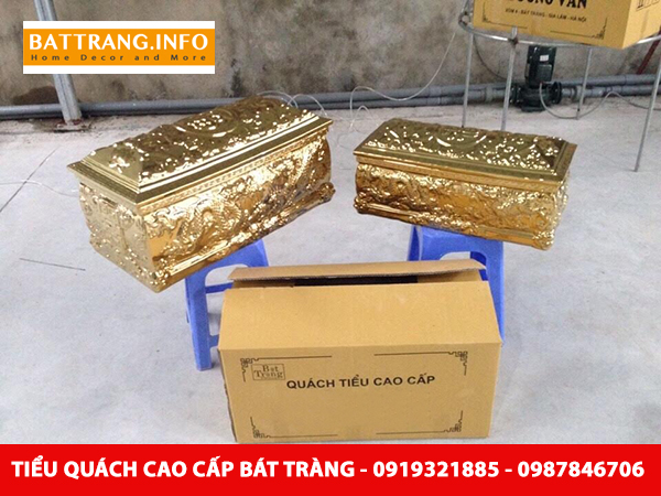 Bà cô tổ mặc áo màu gì & 7 dấu hiệu cho biết bạn có bà cô tổ đi theo phù hộ