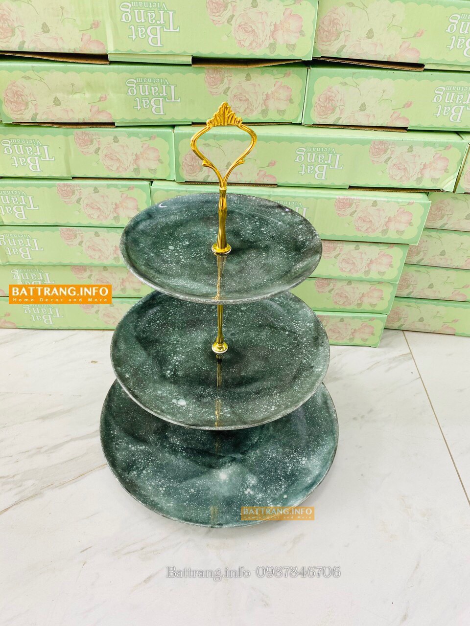 Khay đĩa sứ đựng bánh kẹo 3 tầng men màu cao cấp  Kích thước đĩa: 26cm x 21cm x 16cm