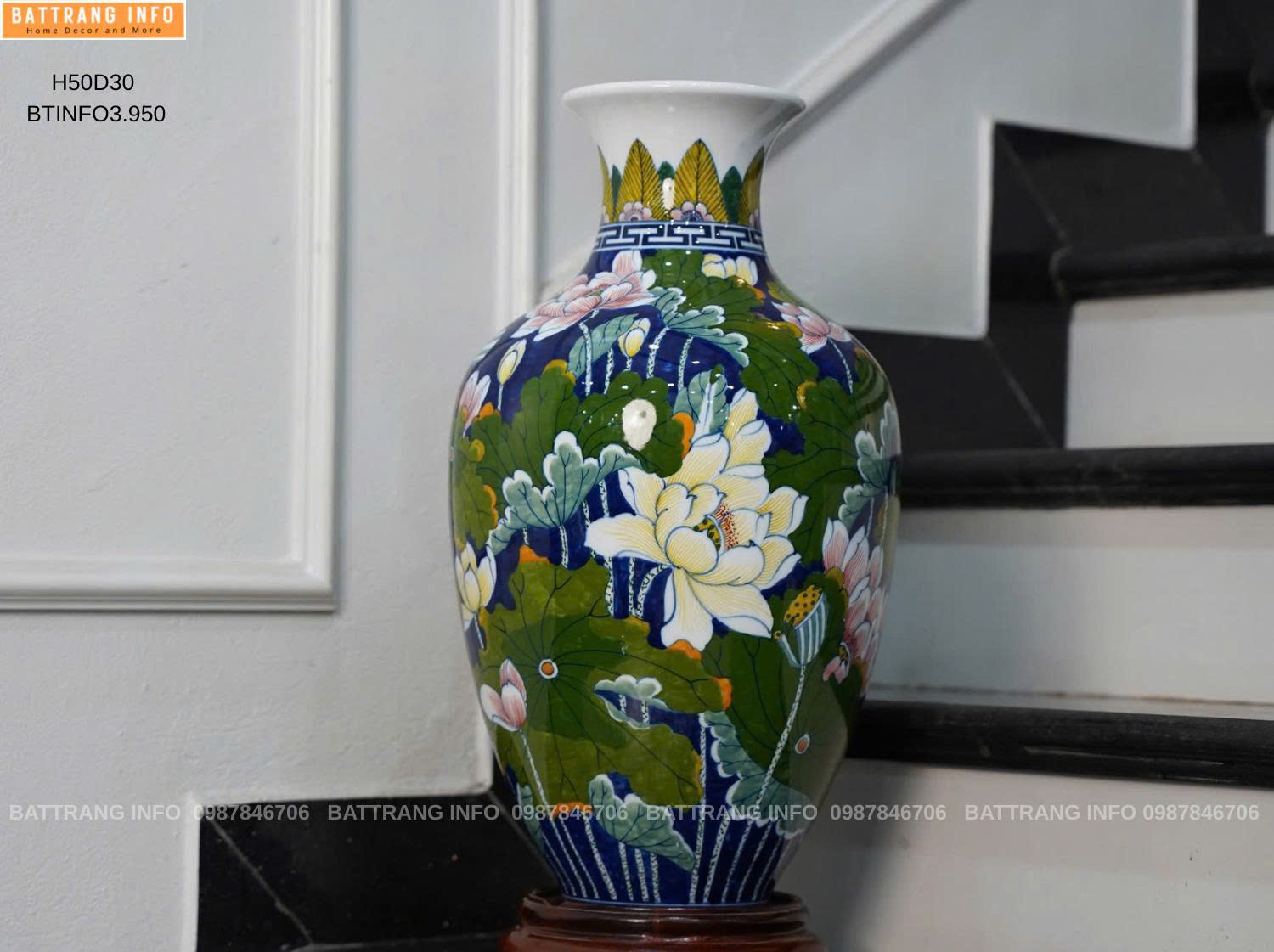 Bình Trang Trí Vẽ Sen Cao 50cm Cao Cấp Bát Tràng – Vẻ Đẹp Thuần Khiết Cho Không Gian Sống