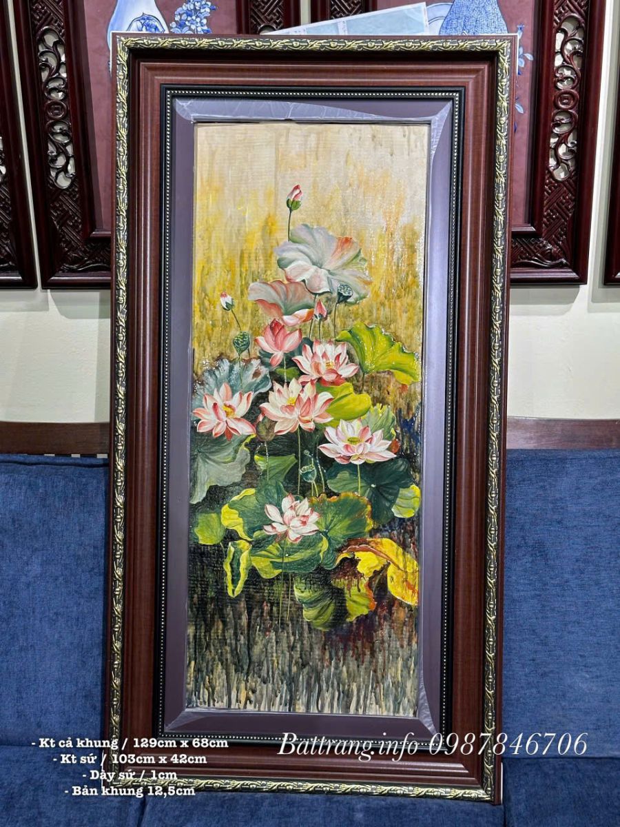 Tranh Vẽ Hoa Sen Cao Cấp Bát Tràng 1m3 x 68cm