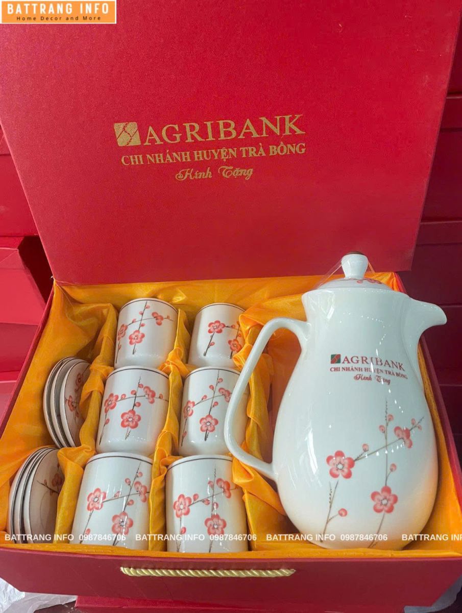 Bộ Bình Nước Cao 1.5 Lít Vẽ Tay Cao Cấp Bát Tràng