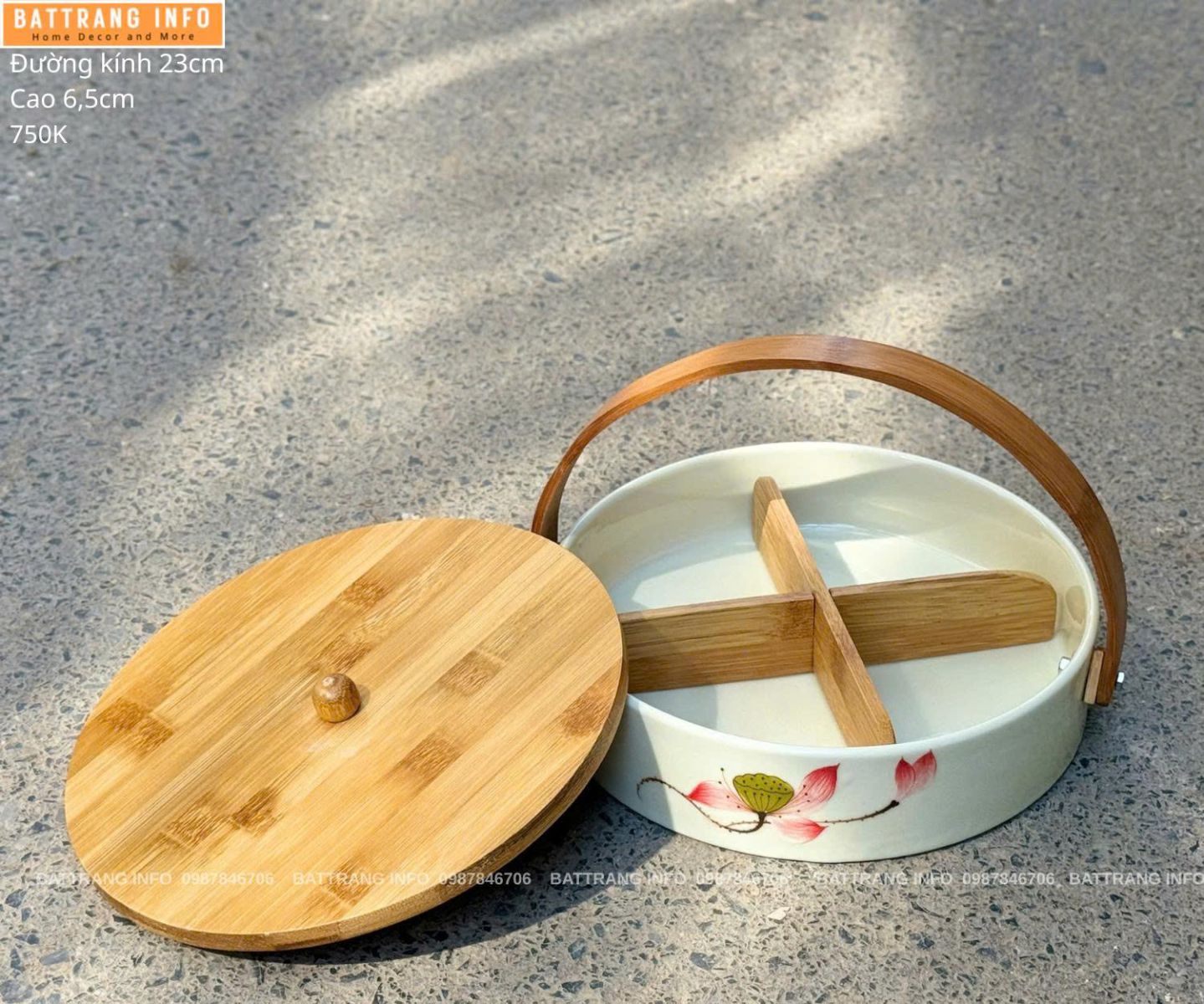 Khay Mứt Tròn 4 Ngăn Tay Sách Vẽ Hoa Cao Cấp Bát Tràng