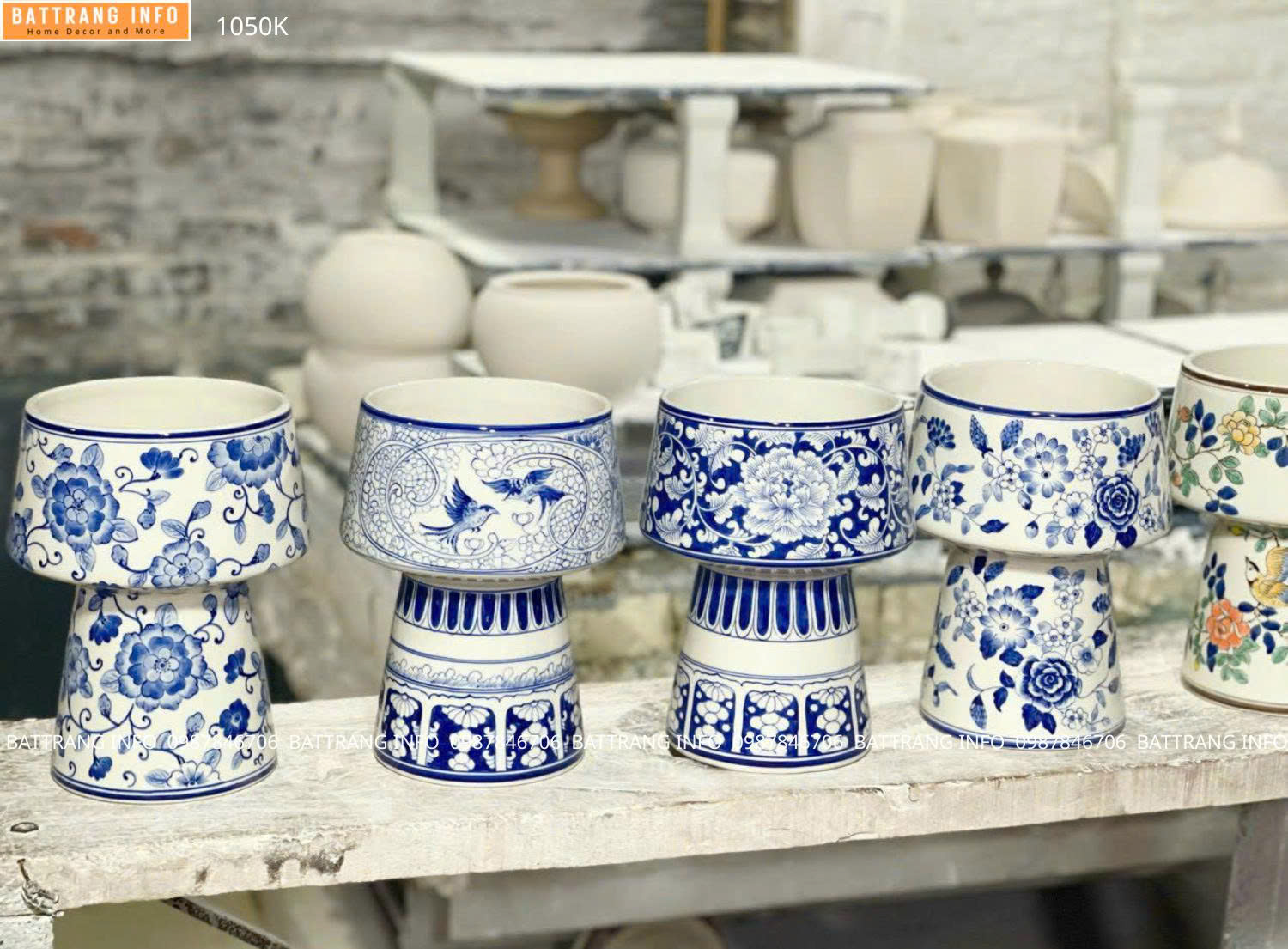 Lọ Hoa Dáng Ly Cao 25cm Miệng 16cm Vẽ Tay Men Lam Cao Cấp Bát Tràng - Món Quà Tặng Ý Nghĩa Dịp Cuối Năm