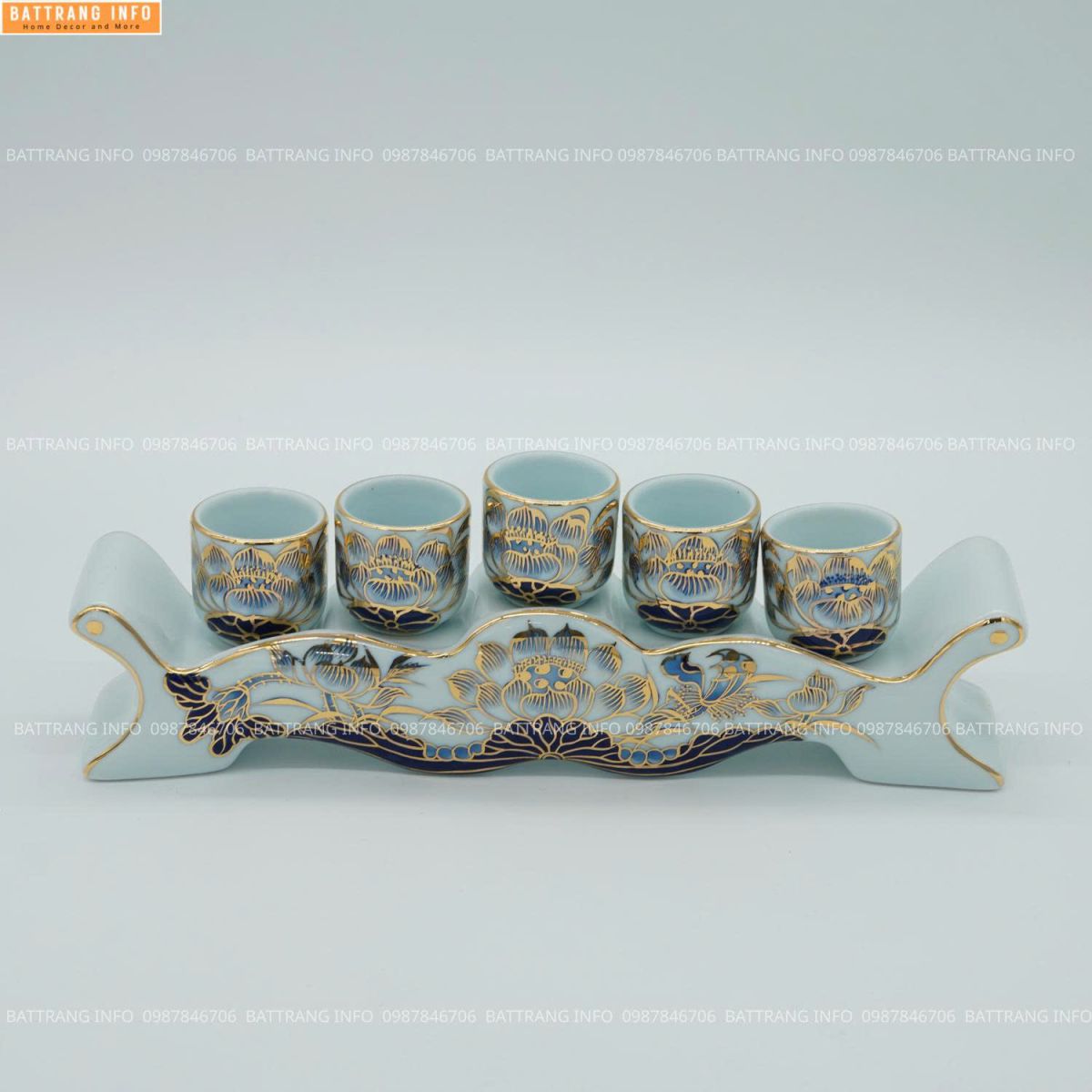 Ý nghĩa kỷ ngai 5 chén men lam vẽ vàng 24K cao cấp Bát Tràng trên bàn thờ