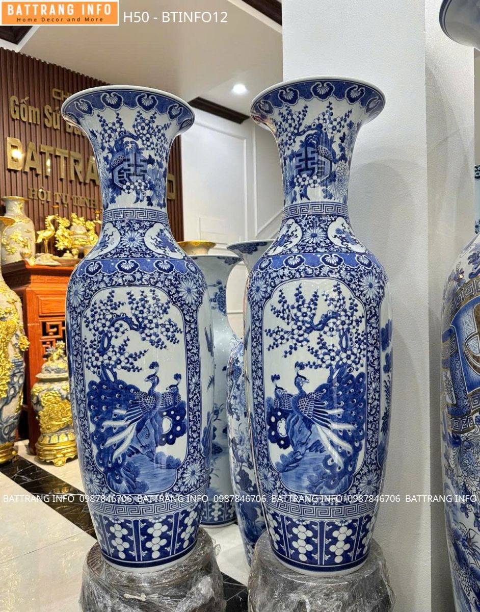 Lộc Bình Tứ Cảnh Men Lam Vẽ Tay Cao 1m – Điểm Nhấn Trang Trí Phòng Thờ Sang Trọng